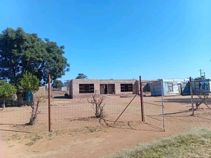 2 Bedroom Property for Sale in Kgabalatsane North West